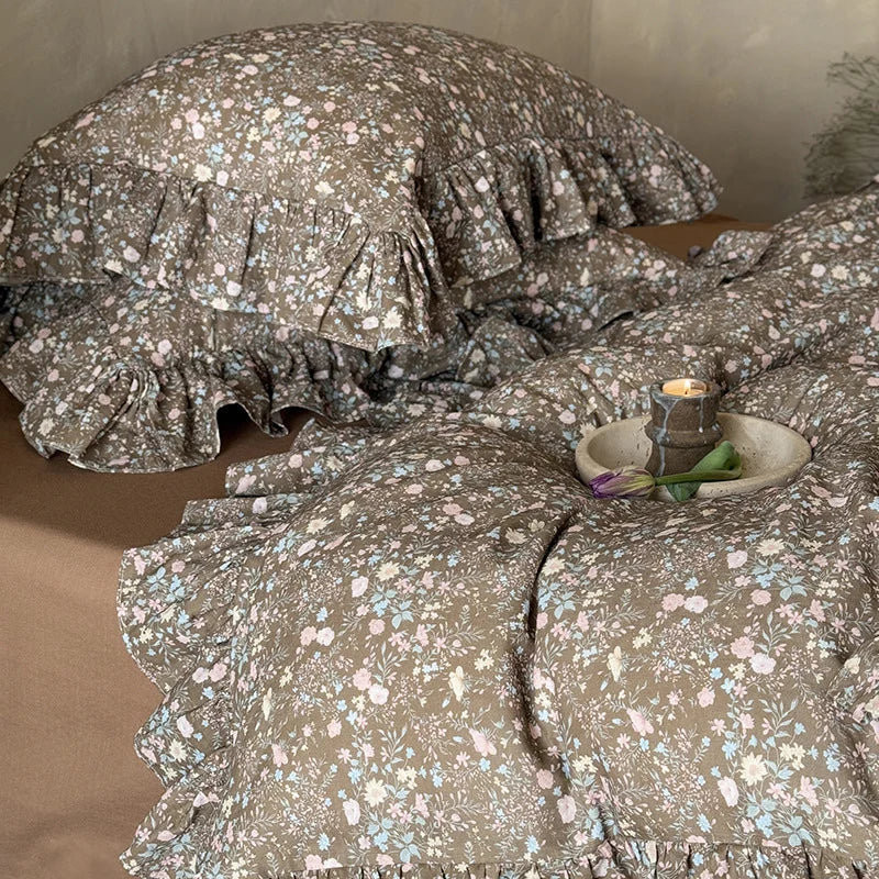 Duvet Cover Set Quilted Ruffle Floral 4-Piece