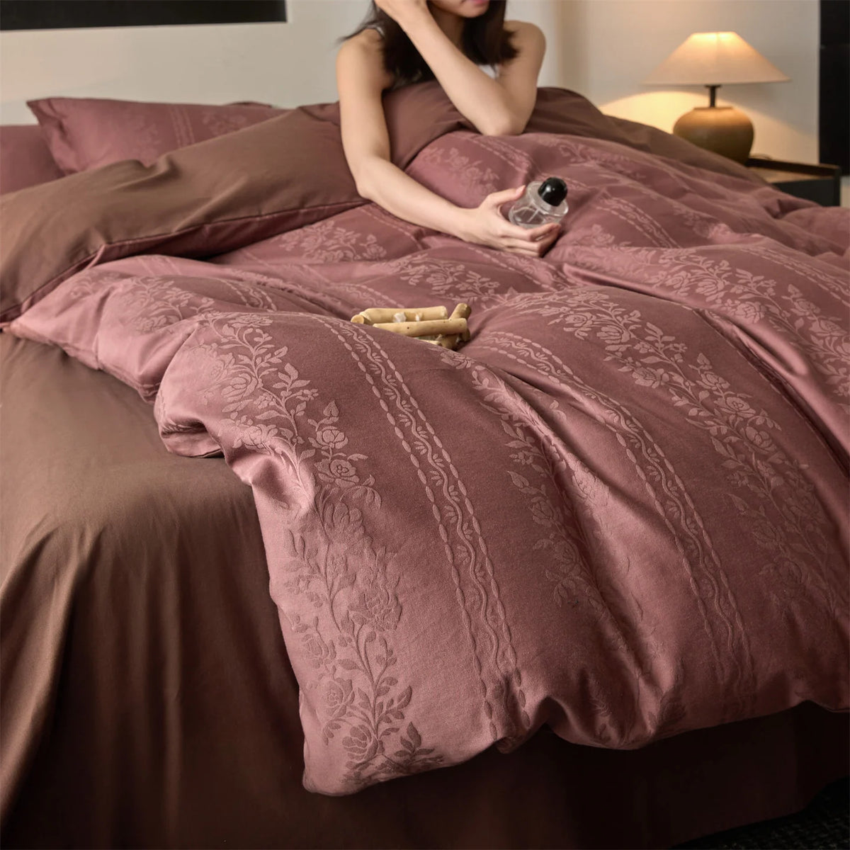 Duvet Cover Set Reversible Jacquard Machine Washable