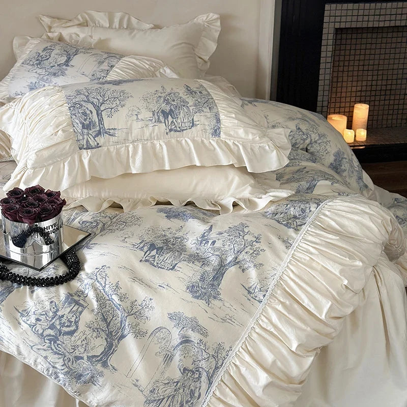 Duvet Cover Set Vintage Toile Print & Ruffled Edges