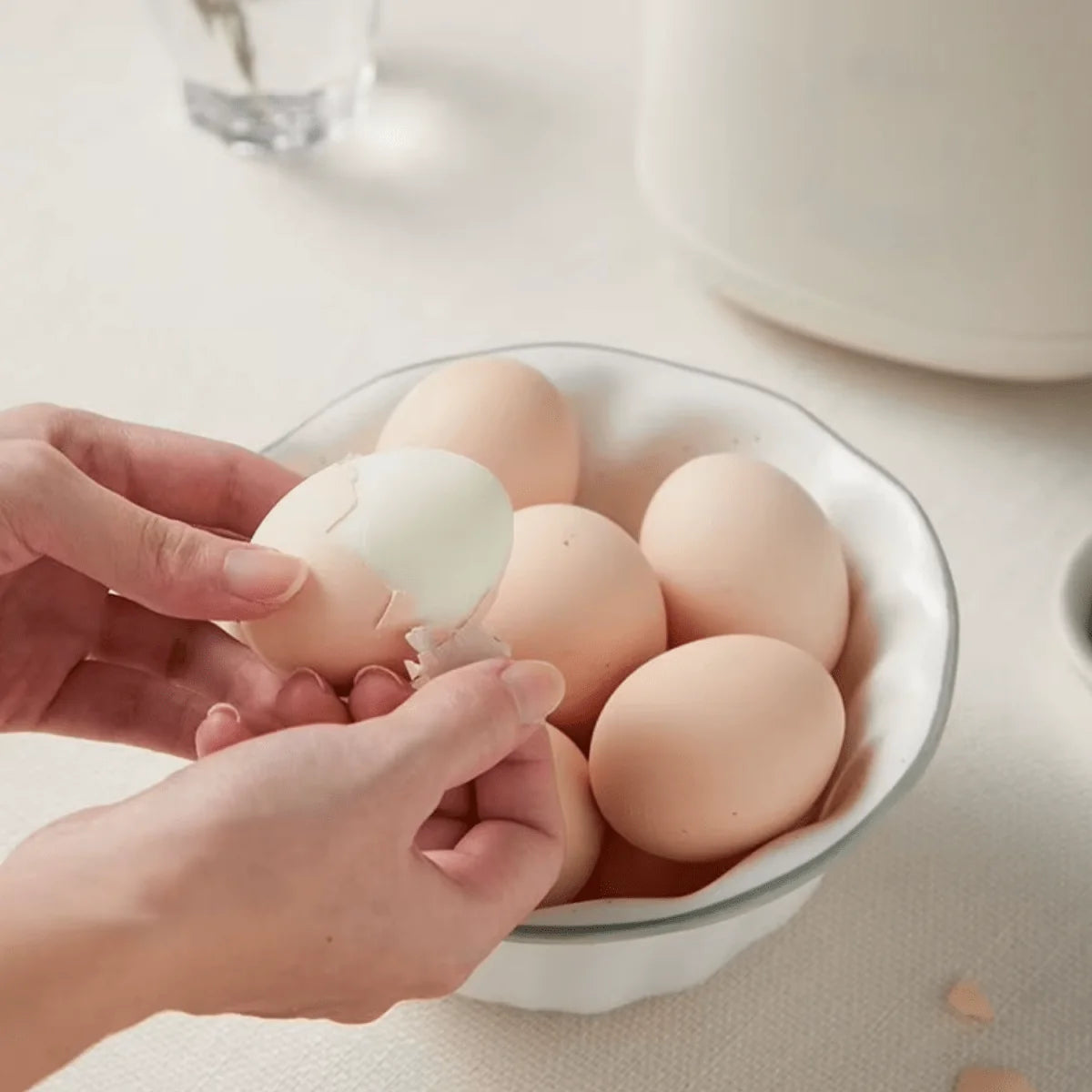 Egg Cooker One-Button Operation Automatic Shutoff Compact Design