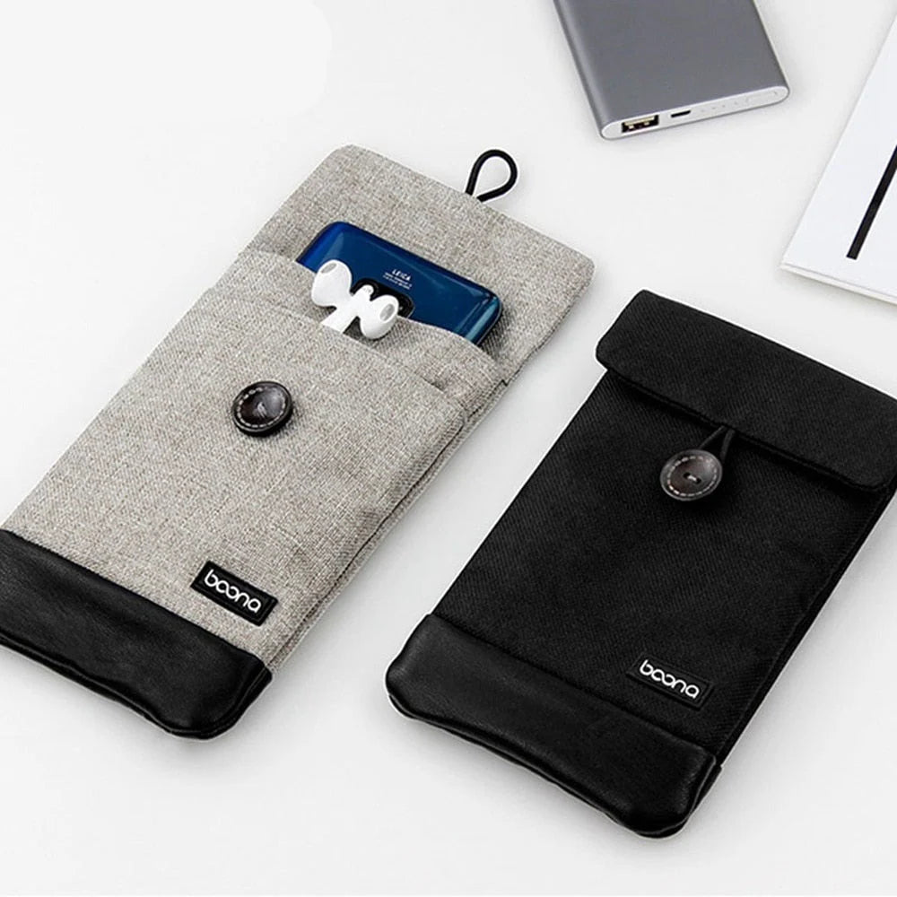 Electronics Accessories Storage Bag Scratch-Resistant Buckle Closure