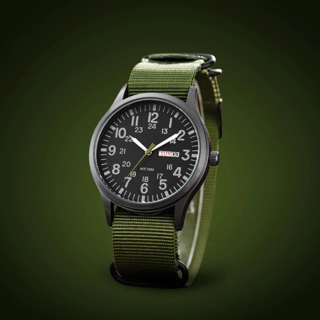 Field Watch Woven Fabric Strap Day-Date Display