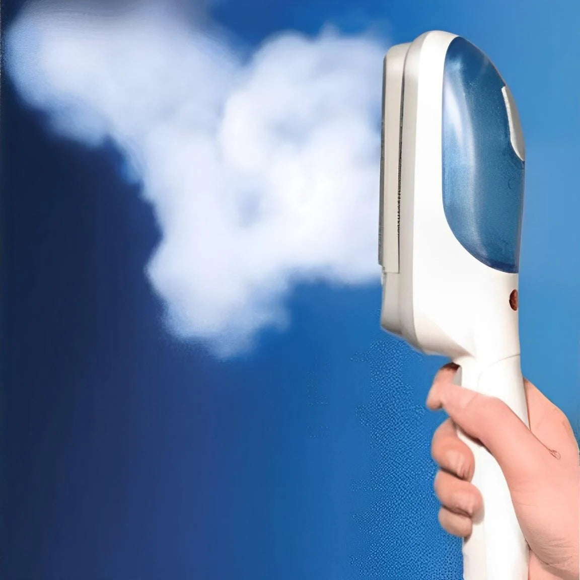 Handheld Garment Steamer 45-Second Heat-Up Dual Voltage