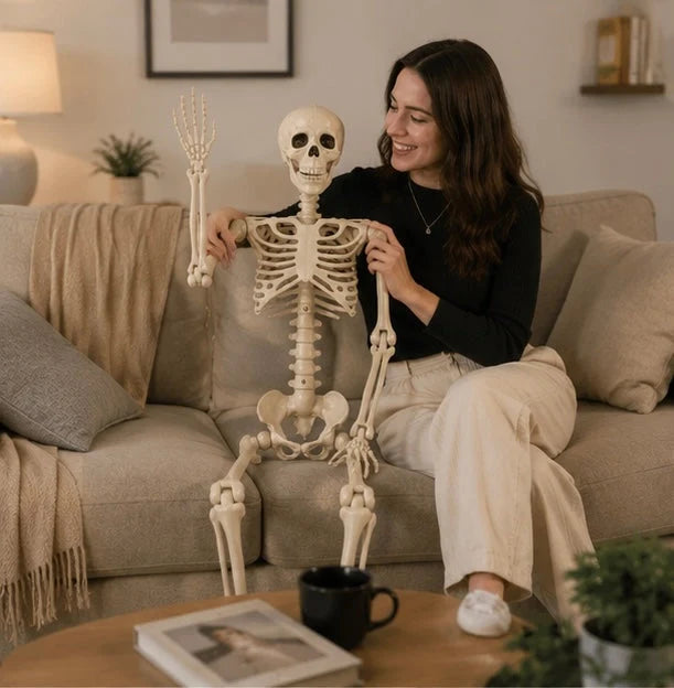 Hanging Skeleton Decoration Poseable Lightweight Reusable 90 cm