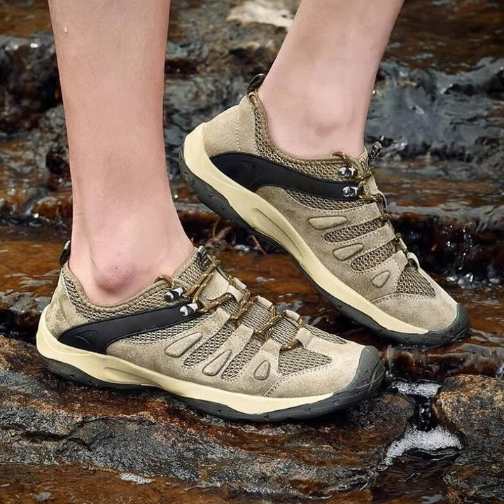 Hiking Shoes Waterproof Breathable All-Terrain Traction