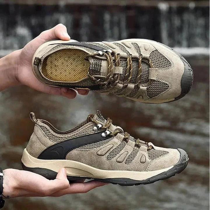 Hiking Shoes Waterproof Breathable All-Terrain Traction
