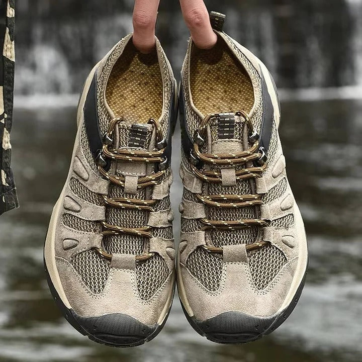 Hiking Shoes Waterproof Breathable All-Terrain Traction