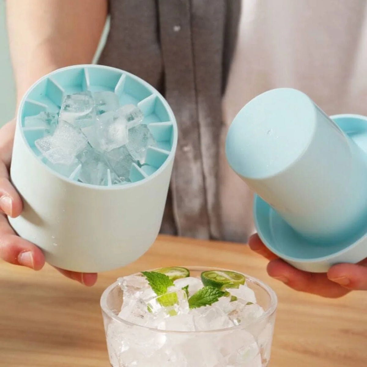 Ice Cube Tray Set Stackable Fitted Lids Flexible Base
