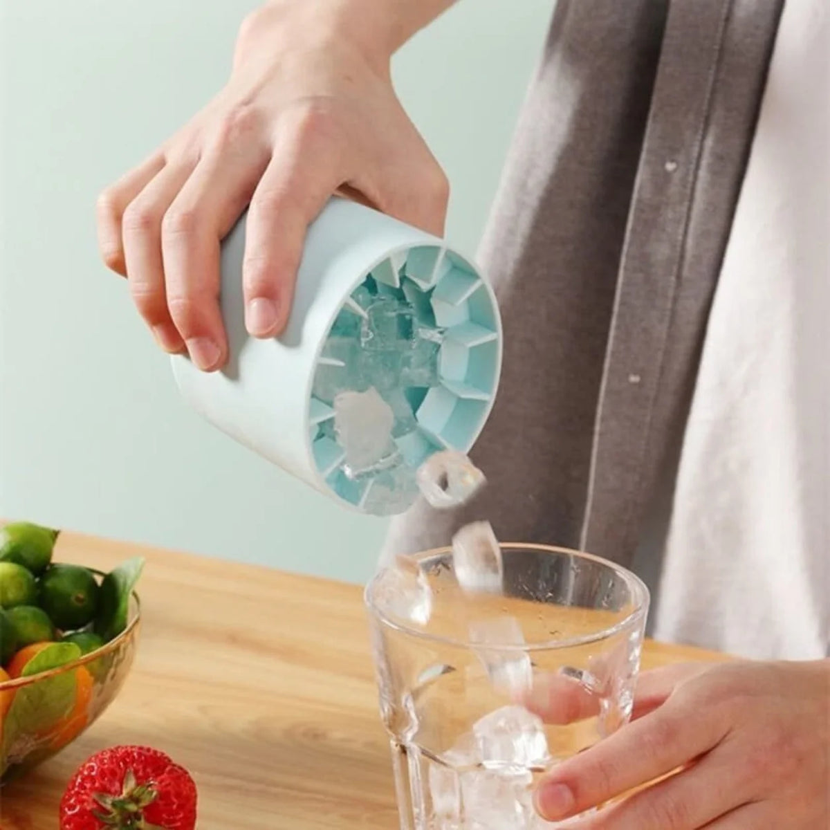 Ice Cube Tray Set Stackable Fitted Lids Flexible Base