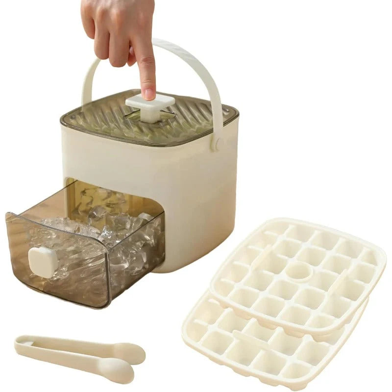 Ice Cube Tray Set Stackable Leakproof Lid 48-Cube Capacity