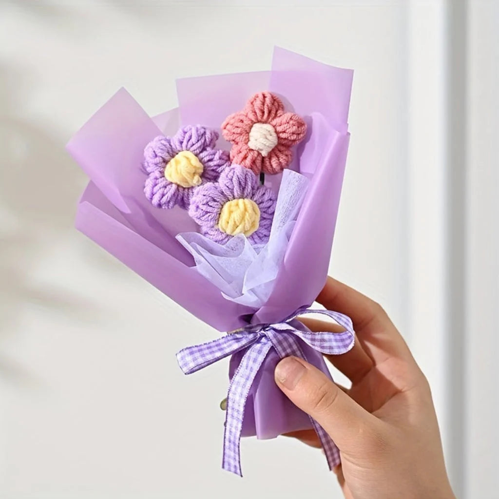 Mini Bouquet Artificial Pre-Wrapped & Gift-Ready