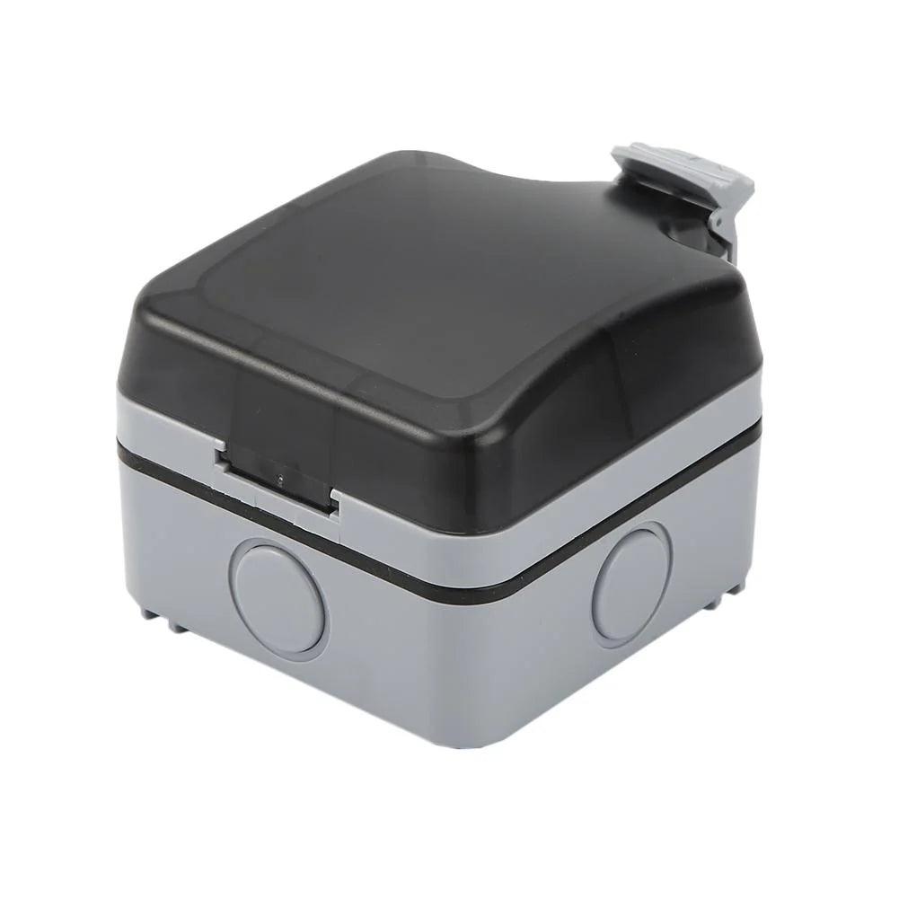Outdoor Double Socket IP66 Weatherproof Lockable Cover