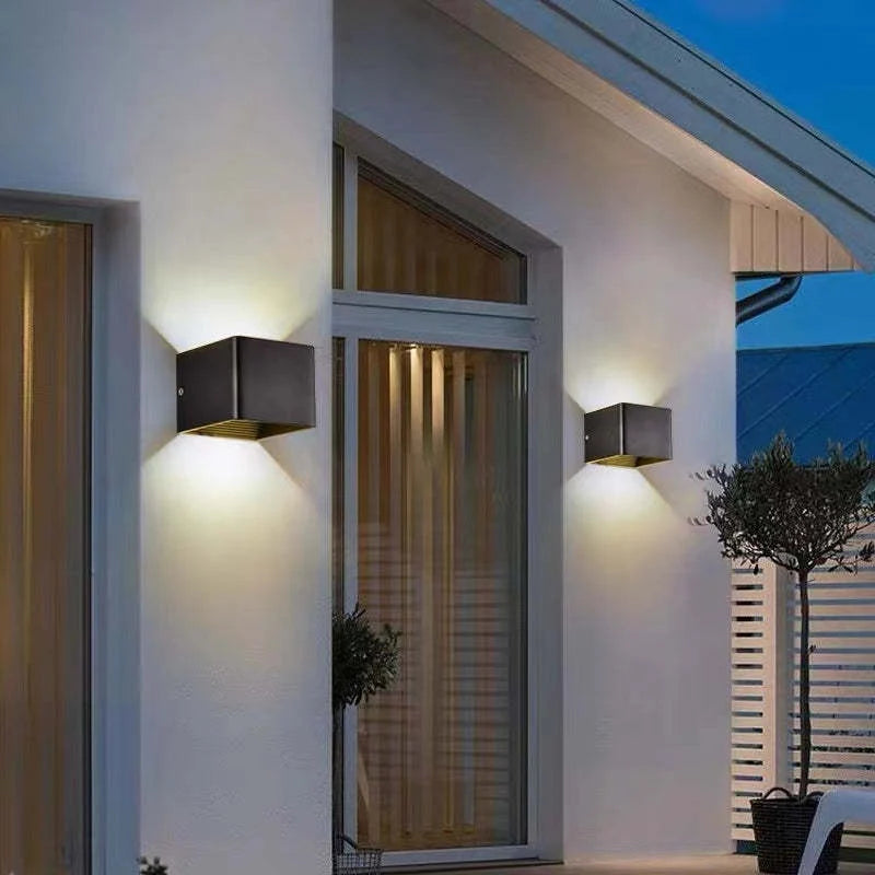 Outdoor LED Wall Light Adjustable IP65 Waterproof