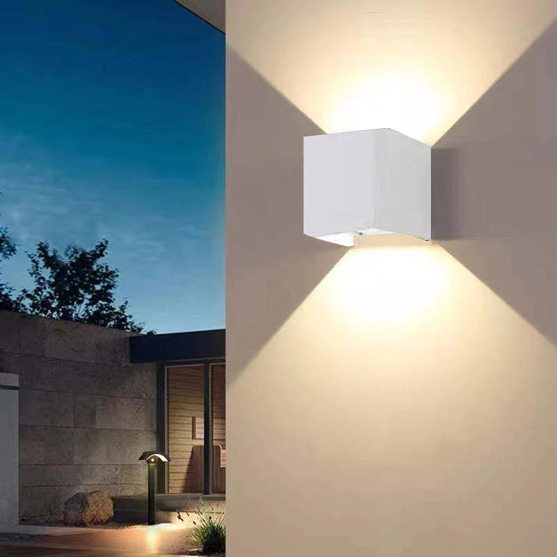 Outdoor LED Wall Light Adjustable IP65 Waterproof