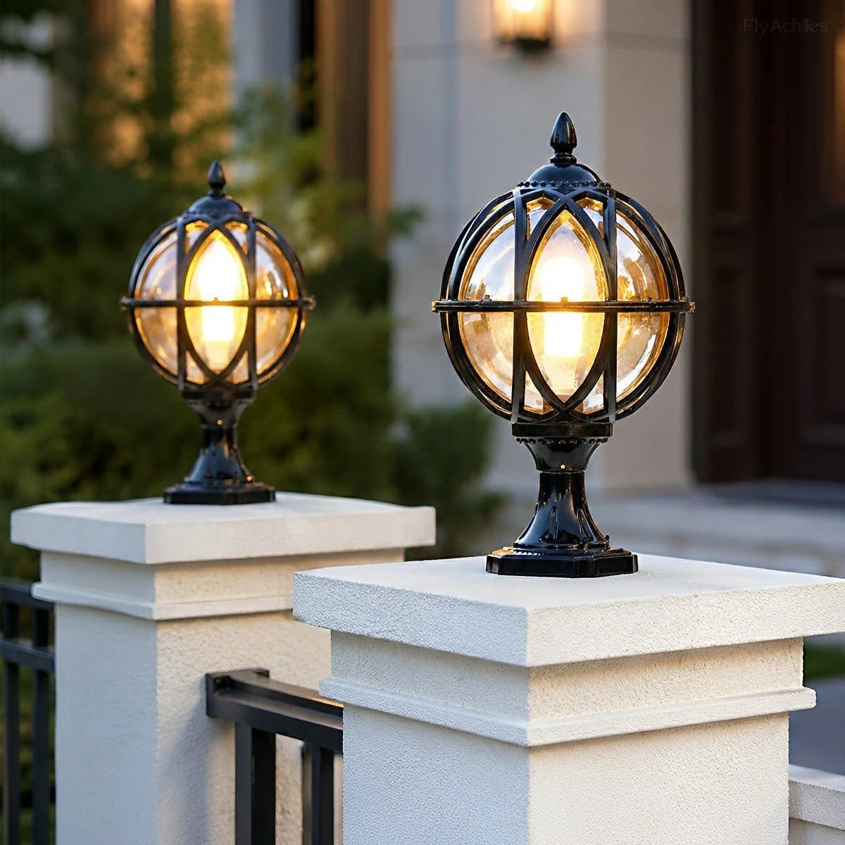Outdoor Post Light Weather-Resistant Glass Globe Hardwired E27 Socket