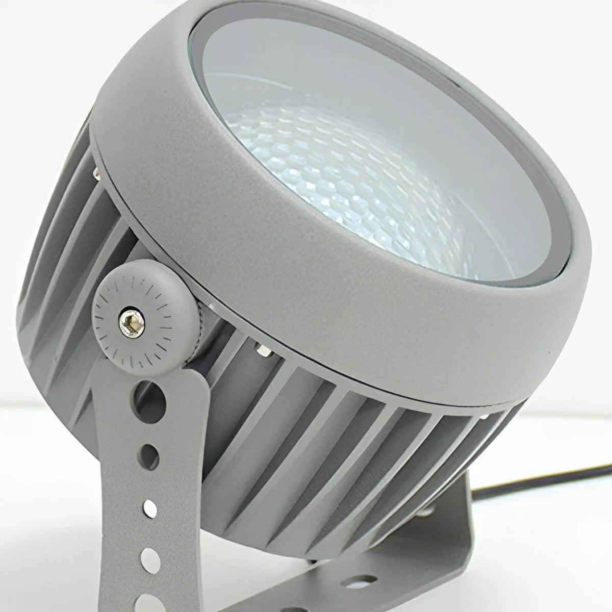 Outdoor Projector Spotlight Water Ripple Effect IP65 Weather-Resistant
