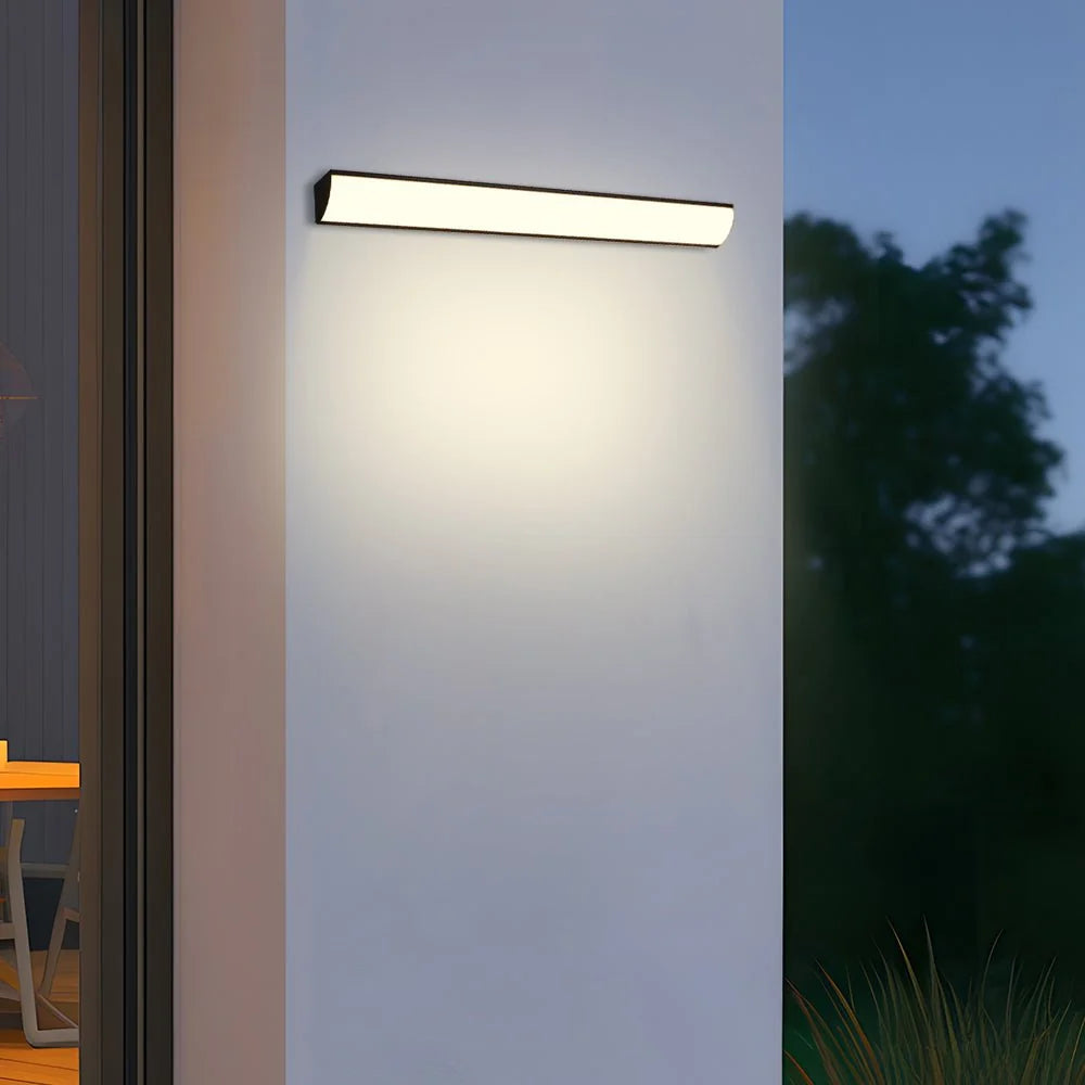 Outdoor Wall Light Slim LED IP65 Weather-Resistant