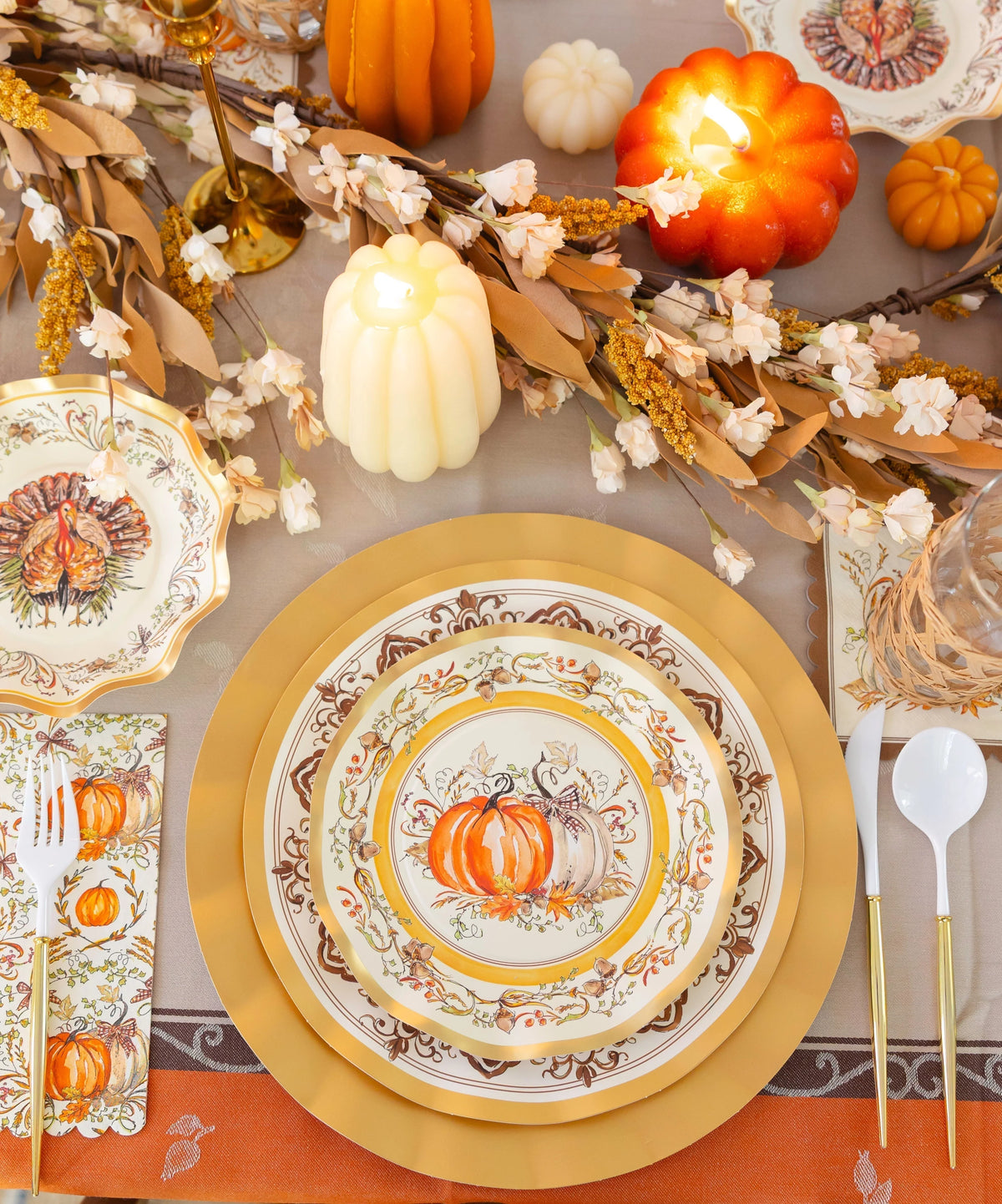 Paper Plates Heavy-Duty Harvest Design Gold Accents