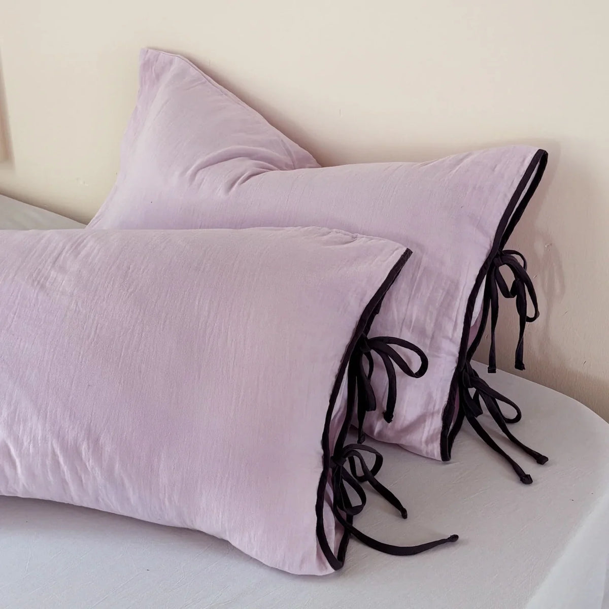 Pillowcase Set Washed Linen Look & Decorative Ties