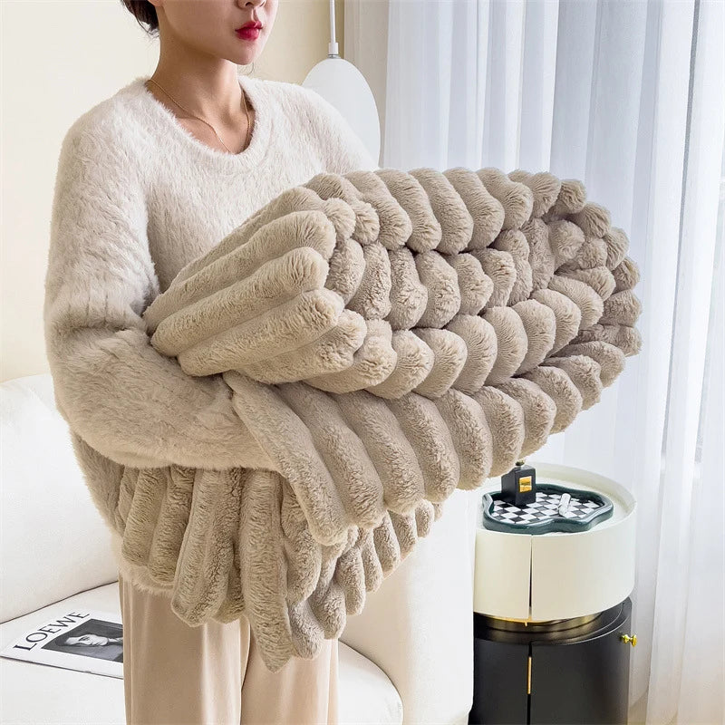 Plush Blanket Soft Warmth Machine Washable