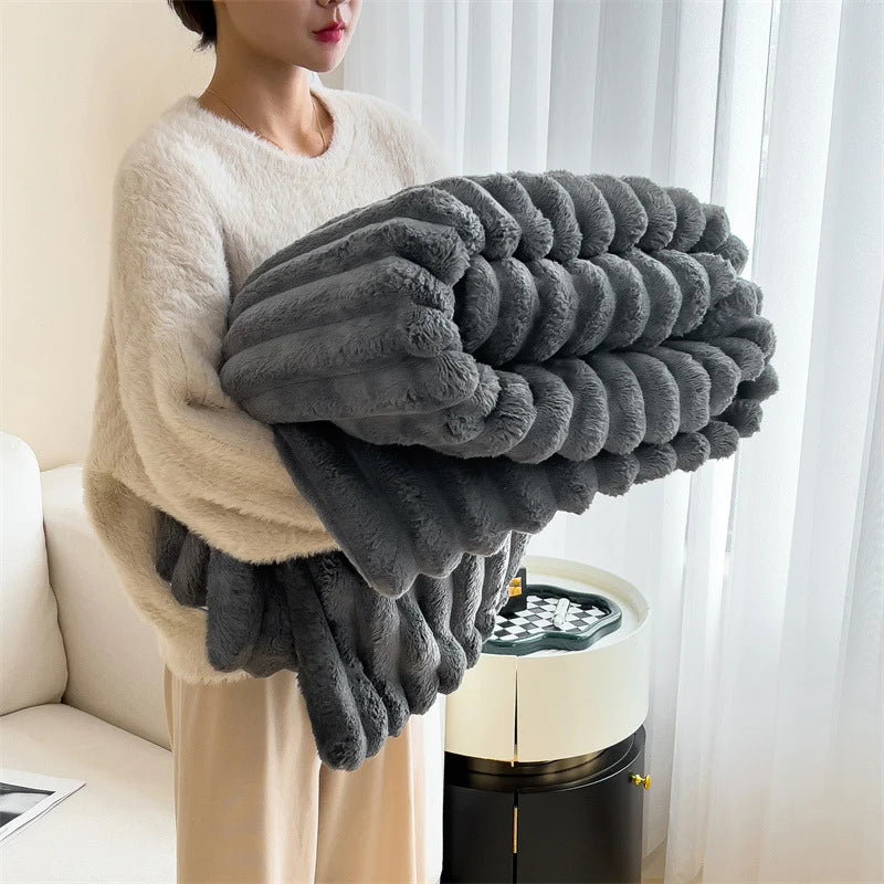 Plush Blanket Soft Warmth Machine Washable