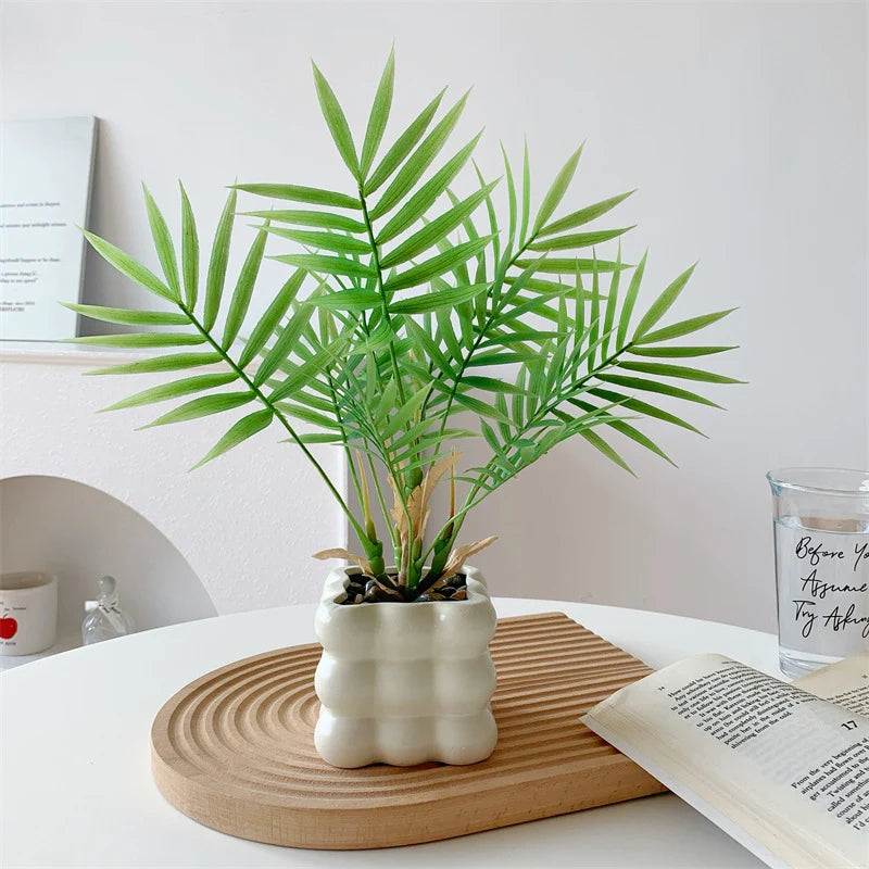 Potted Artificial Plant Realistic Leaf Design No Maintenance