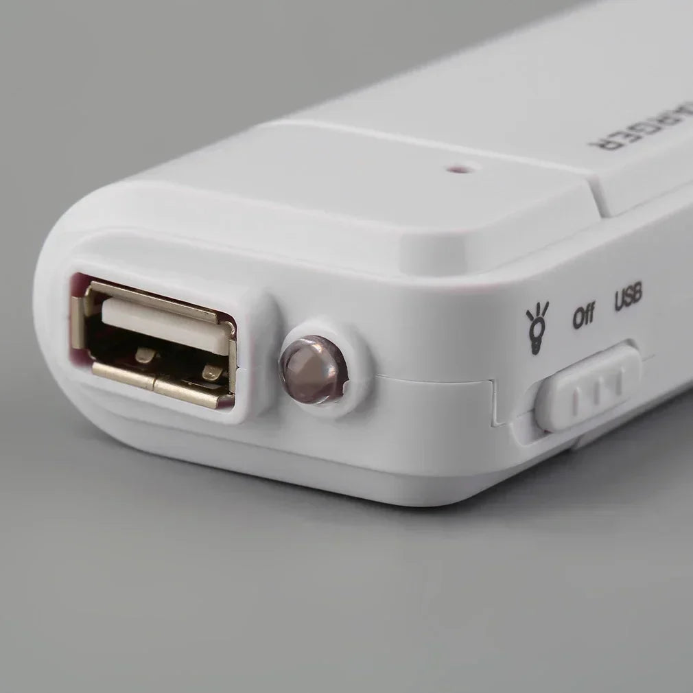 Power Bank Replaceable AA Batteries Compact LED Indicator