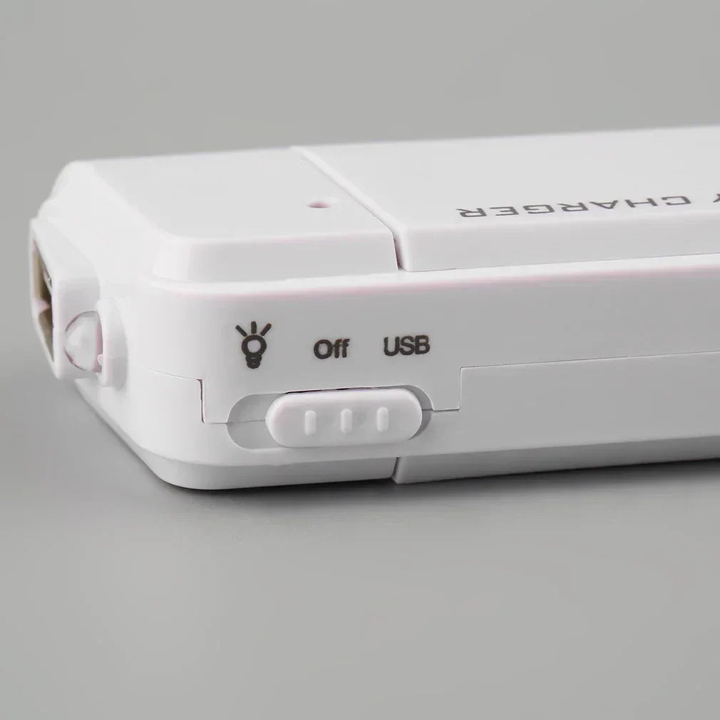Power Bank Replaceable AA Batteries Compact LED Indicator