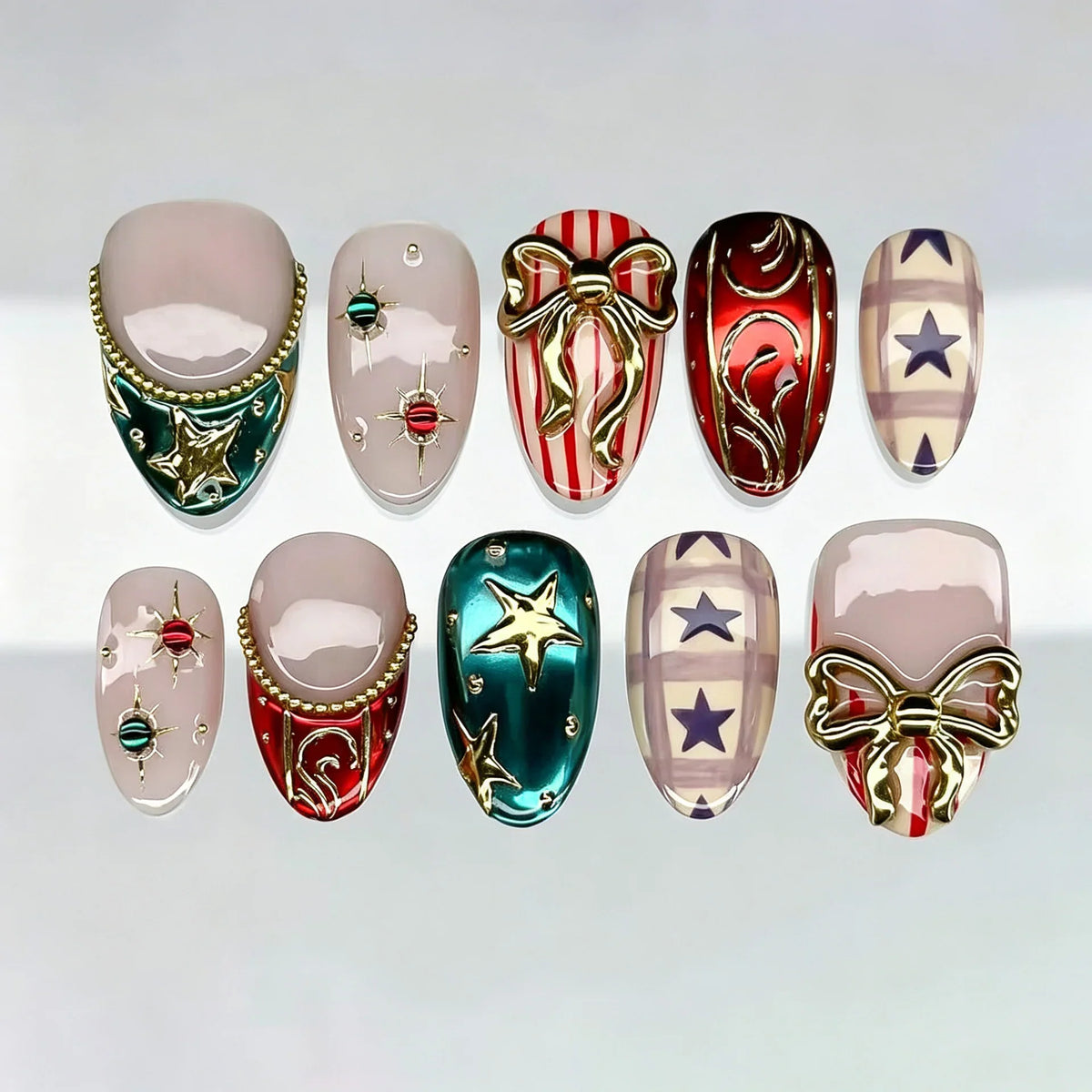 Press-On Nail Set Christmas Designs Reusable & Multiple Sizes