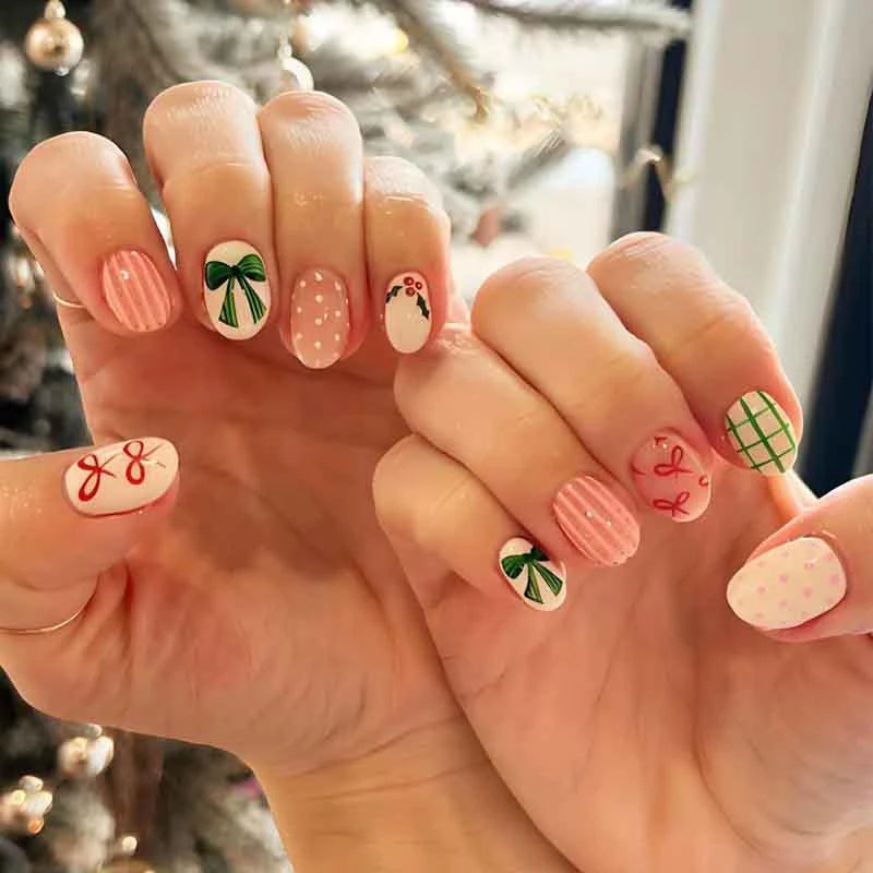 Press-On Nail Set Festive Designs Easy-Apply & Long-Lasting