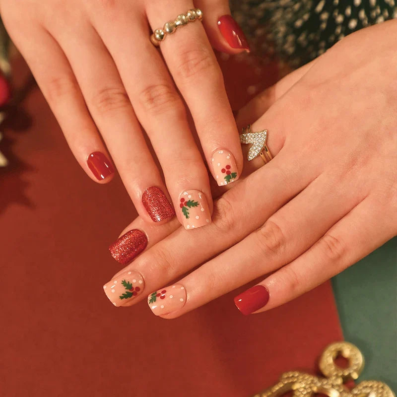 Press-On Nails Reusable Skin-Friendly Holiday Designs