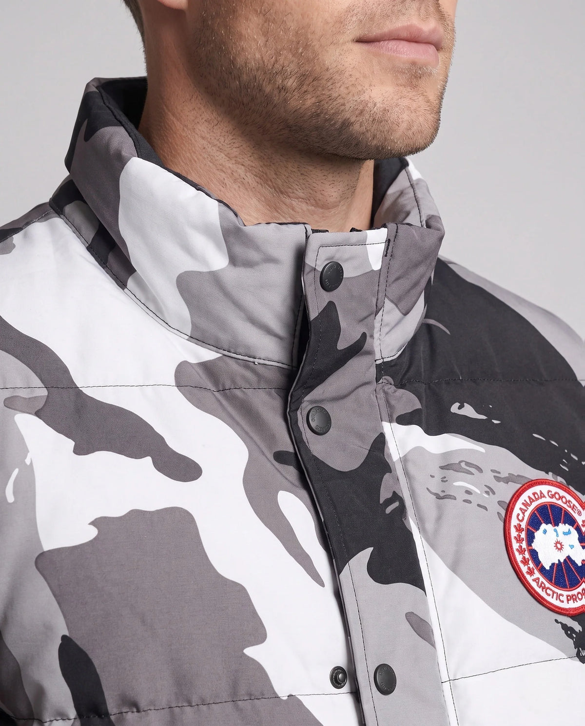 Puffer Vest Insulated Windproof High Collar Multiple Pockets
