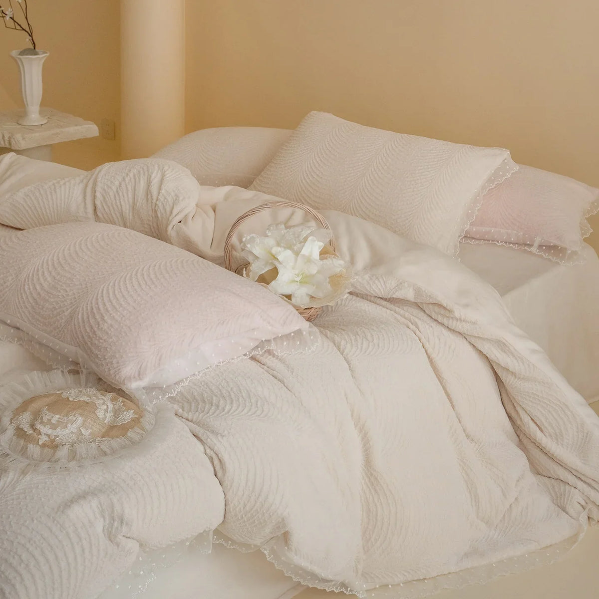 Quilted Bed Set Wave Quilting & Lace Trim