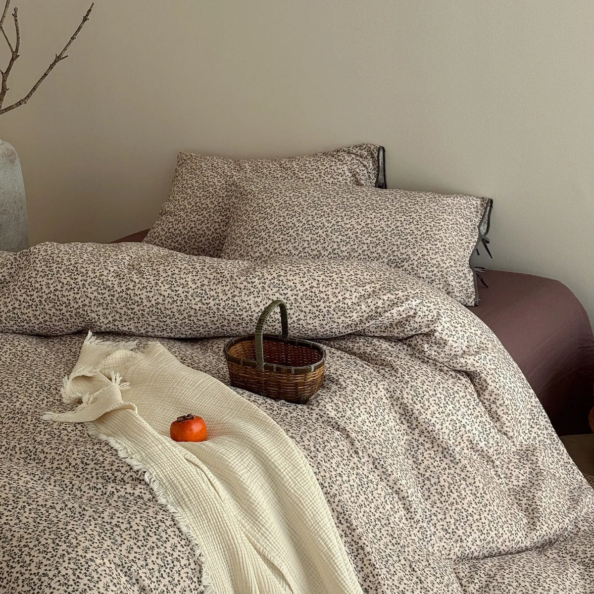 Quilted Bedding Set Breathable Cotton Tie Closures