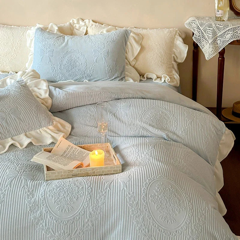 Quilted Bedding Set Breathable Jacquard Medallion & Ruffle Accents