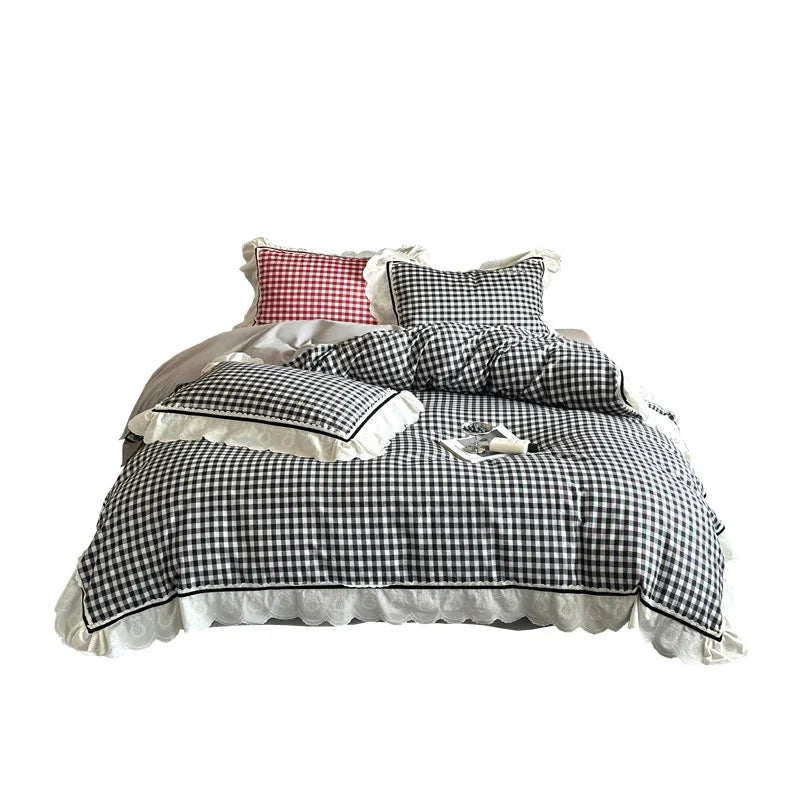Quilted Bedding Set Cotton Blend Check Pattern