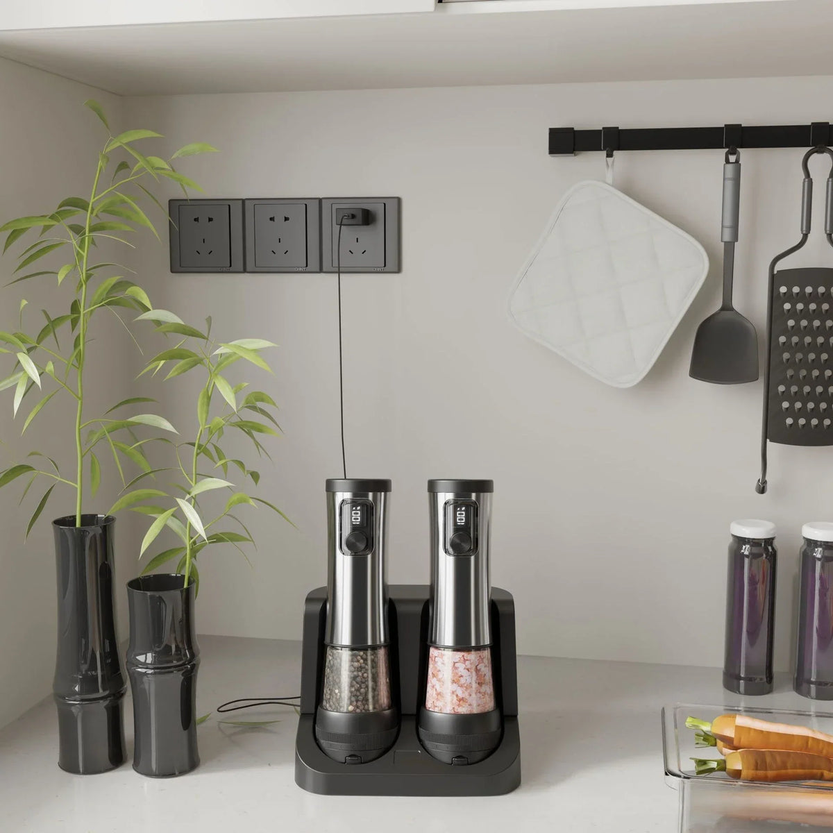 Salt & Pepper Mill Set Electric Rechargeable Fine-To-Coarse Grind