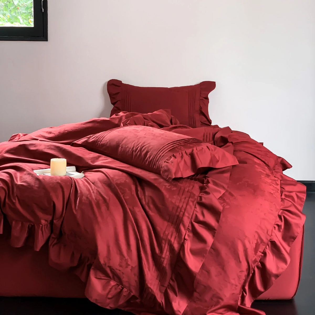 Satin Bedding Set Jacquard Texture Ruffle Trim Breathable