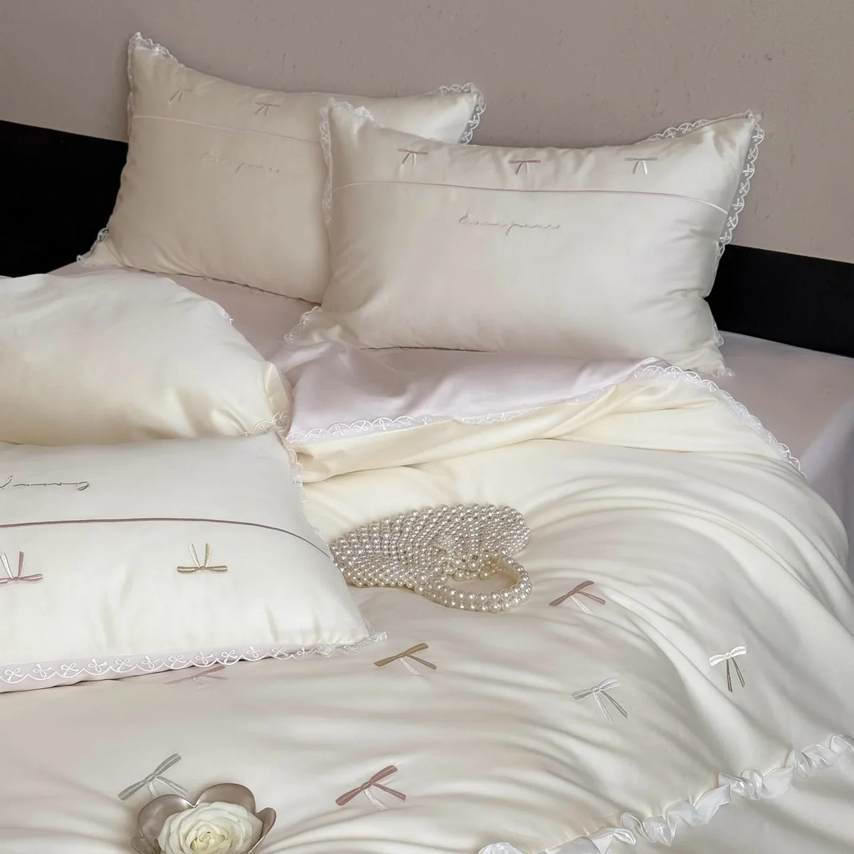 Satin Bedding Set Temperature-Regulating Embroidered Bows & Lace Trim