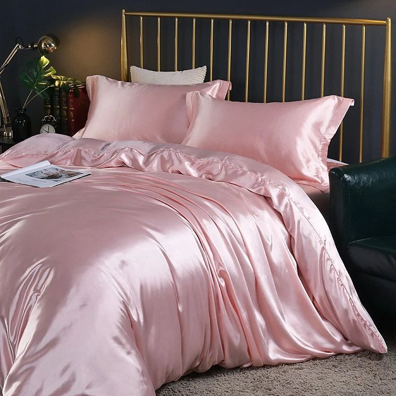 Silk Bedding Set Temperature-Regulating Moisture-Wicking 4 Piece