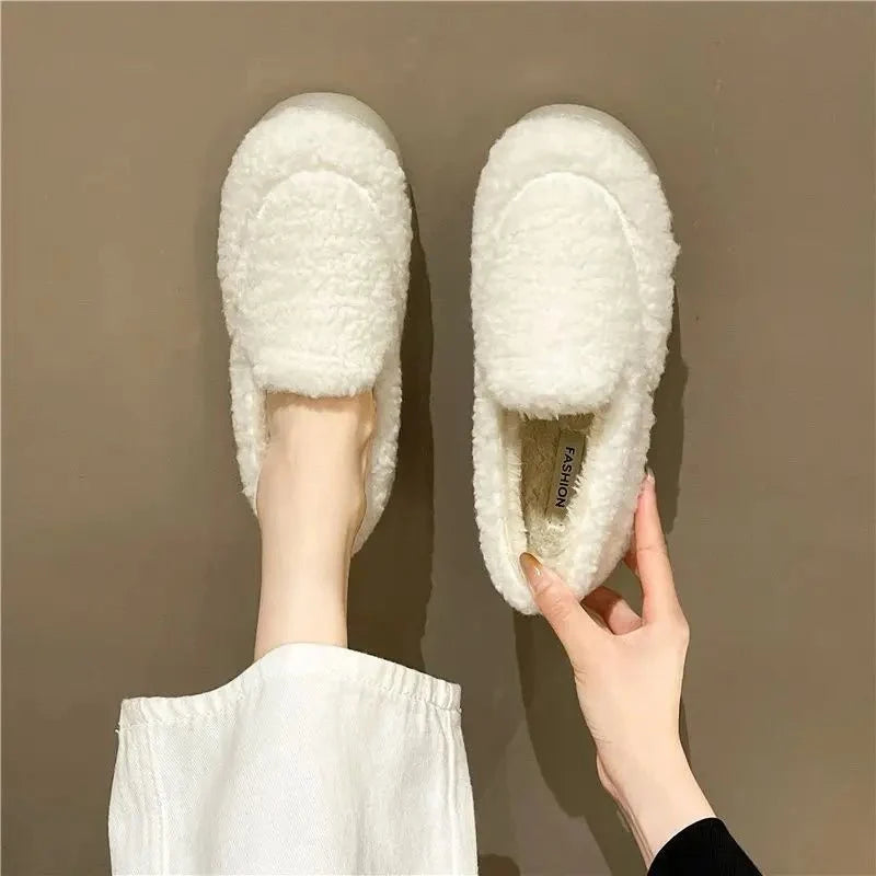 Slip-On Shoes Lamb Wool Lining Winter Warmth