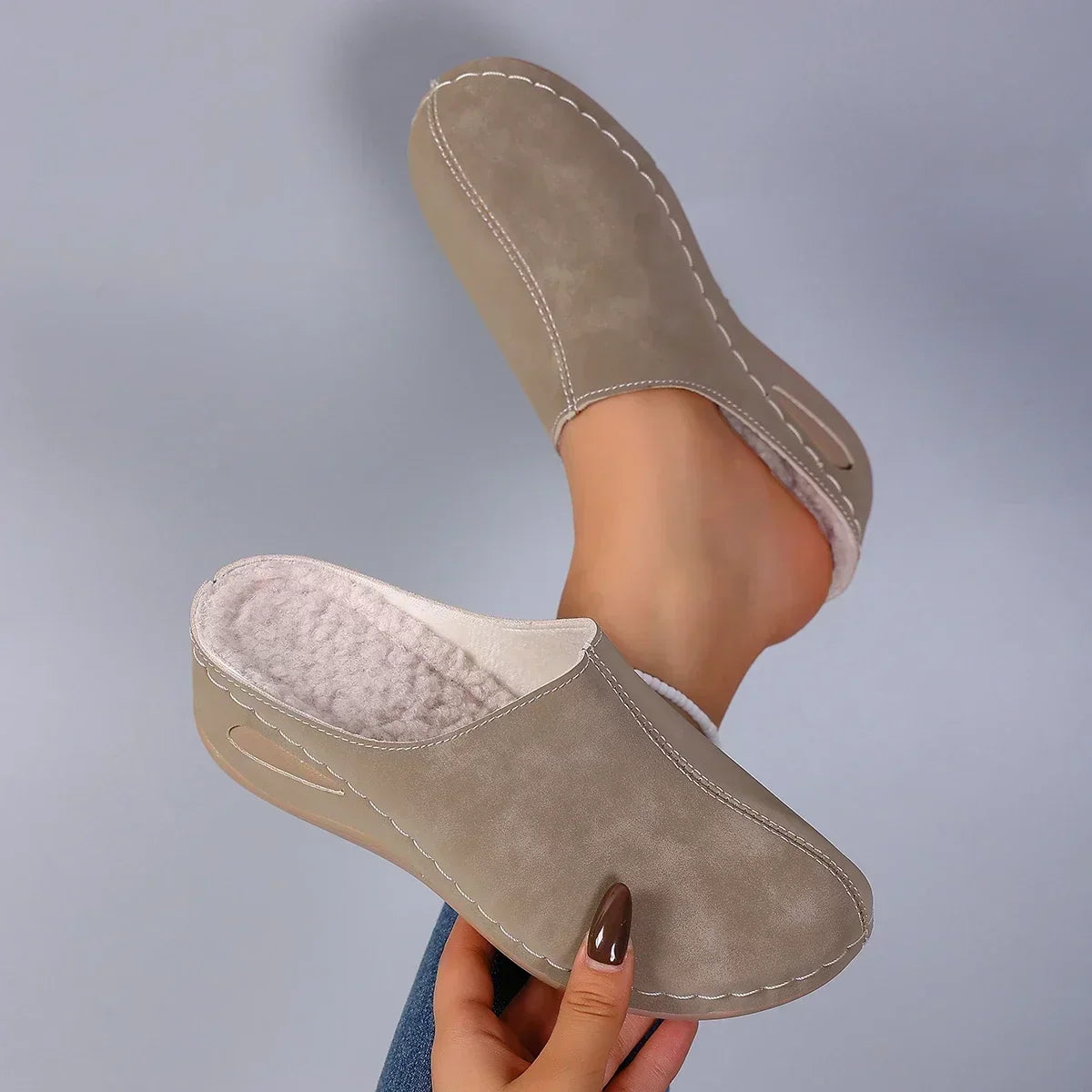Slippers Plush Lined Arch Support Cushioned Sole