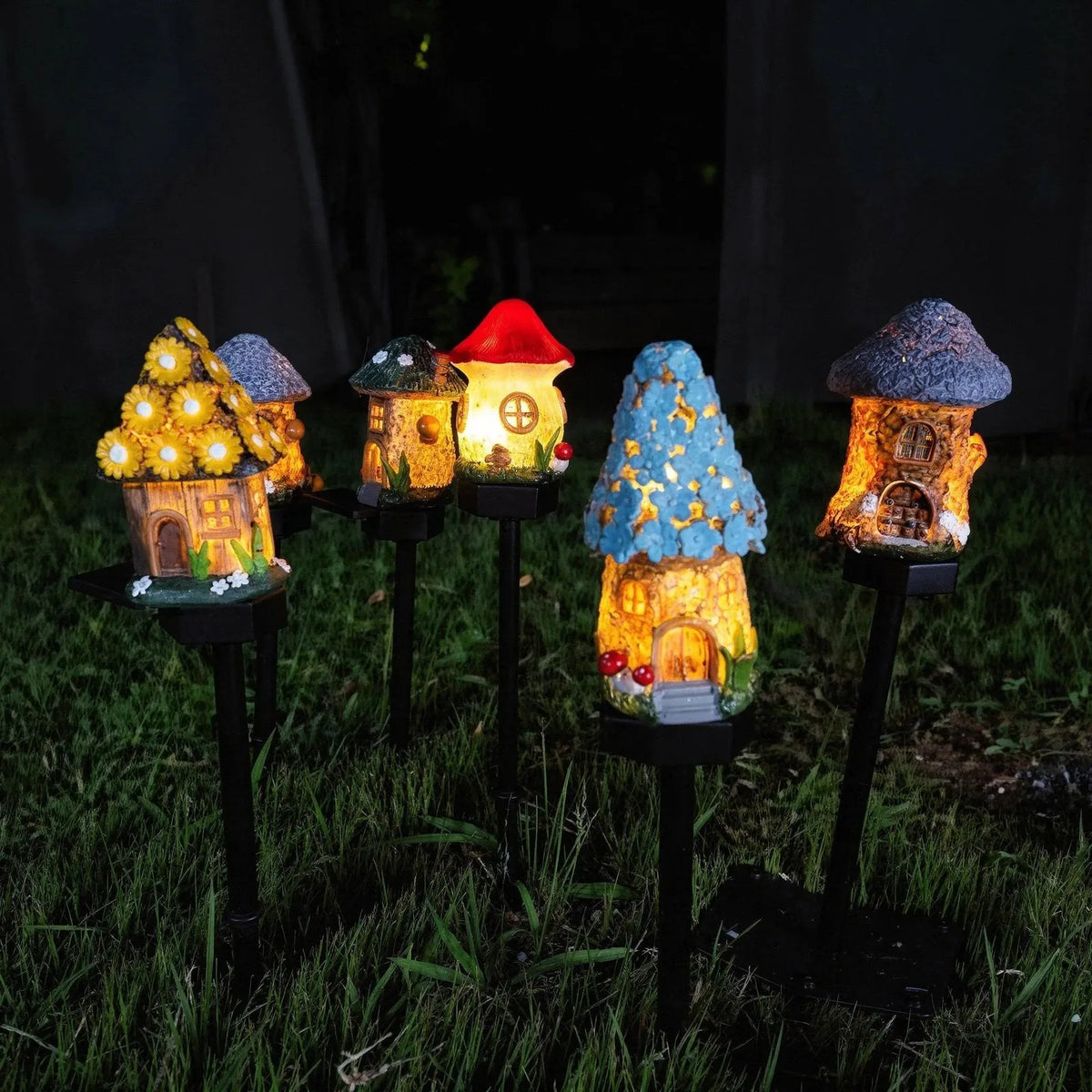 Solar Garden Light Mushroom Cottage Weatherproof