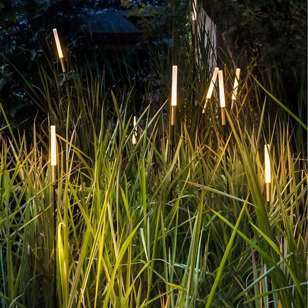 Solar Garden Lights Reed-Style Solar-Powered Weatherproof