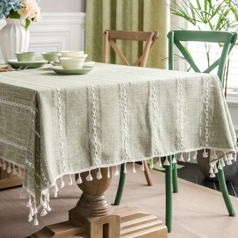 Tablecloth Cotton Linen Blend Wrinkle-Resistant Machine-Washable