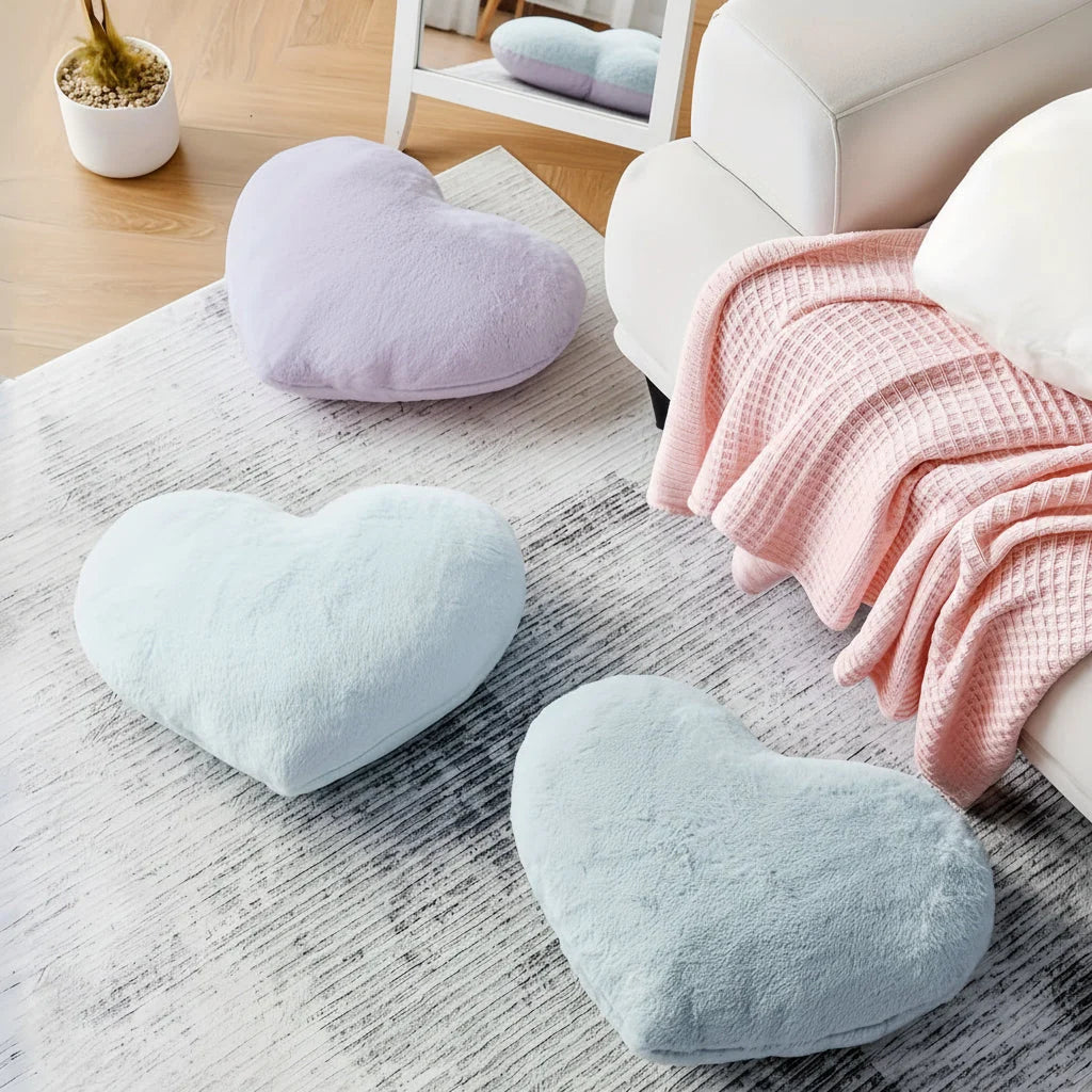 Throw Pillow Heart-Shaped Deep Plush Structured Fill