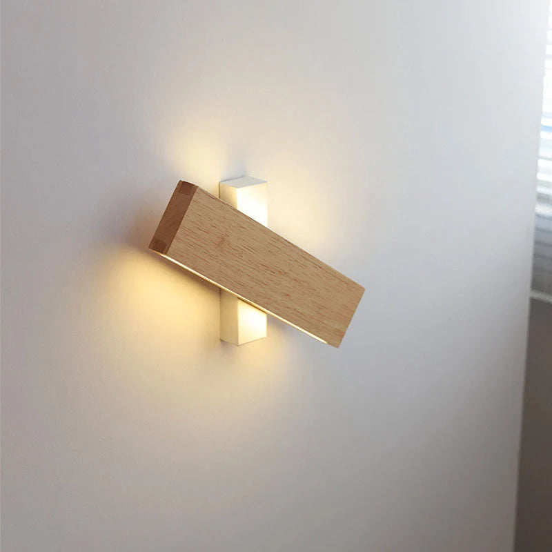 Wall Light 360° Rotatable Integrated LED Wood & Aluminum