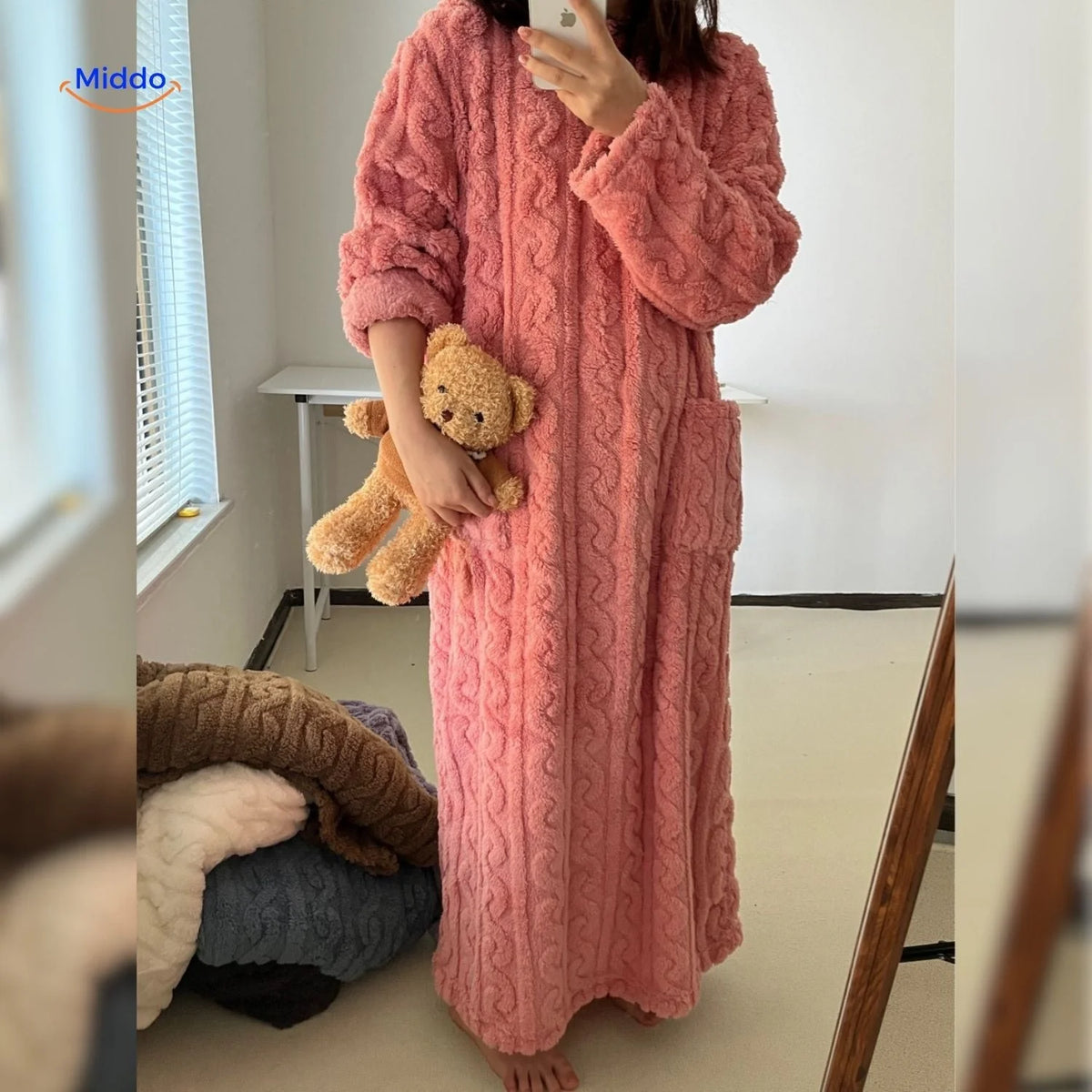 Wearable Blanket Soft Fleece Long Sleeves & Front Pockets