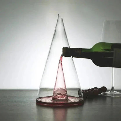 Wine Decanter Pyramid Shape & Waterfall Spout Glass 25.3 Oz