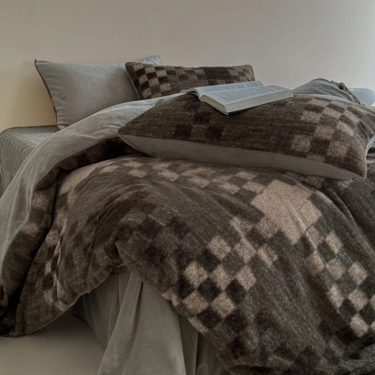 Winter Bedding Set Double-Sided Fleece Geometric Pattern